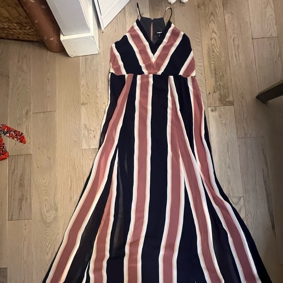 Nwot Striped (Navy, White, Pink) Drop Waist V-Neck Express Maxi Dress, Medium - Picture 3 of 8